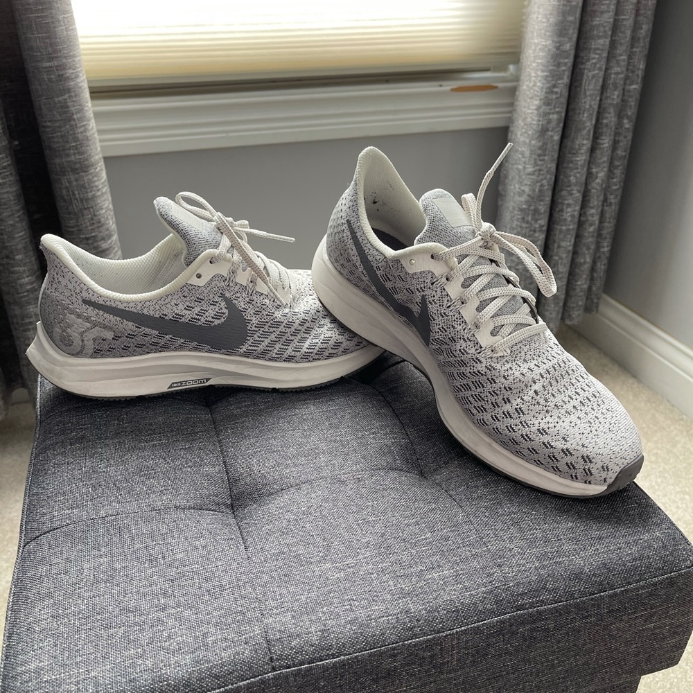 Women’s Nike Pegasus 35s